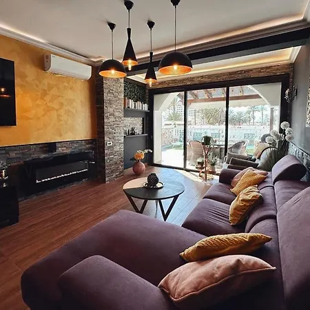 Magma Paraiso Royal Arona (Tenerife)