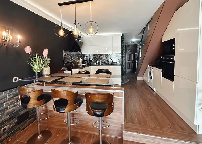 Вилла Magma Paraiso Royal *